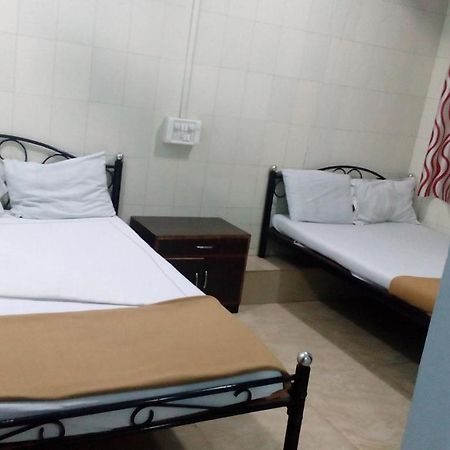 Hotel Central Inn Mumbai  Buitenkant foto