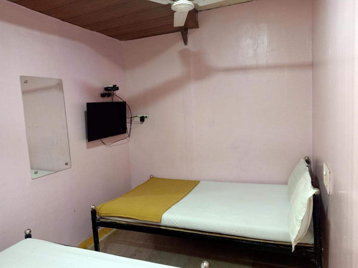 Hotel Central Inn Mumbai  Kamer foto