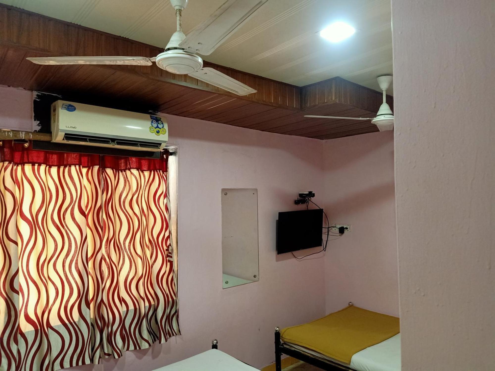 Hotel Central Inn Mumbai  Kamer foto