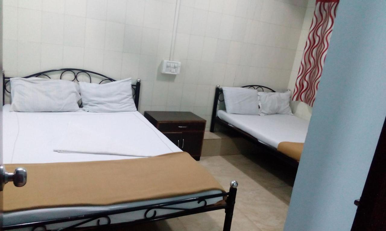 Hotel Central Inn Mumbai  Buitenkant foto